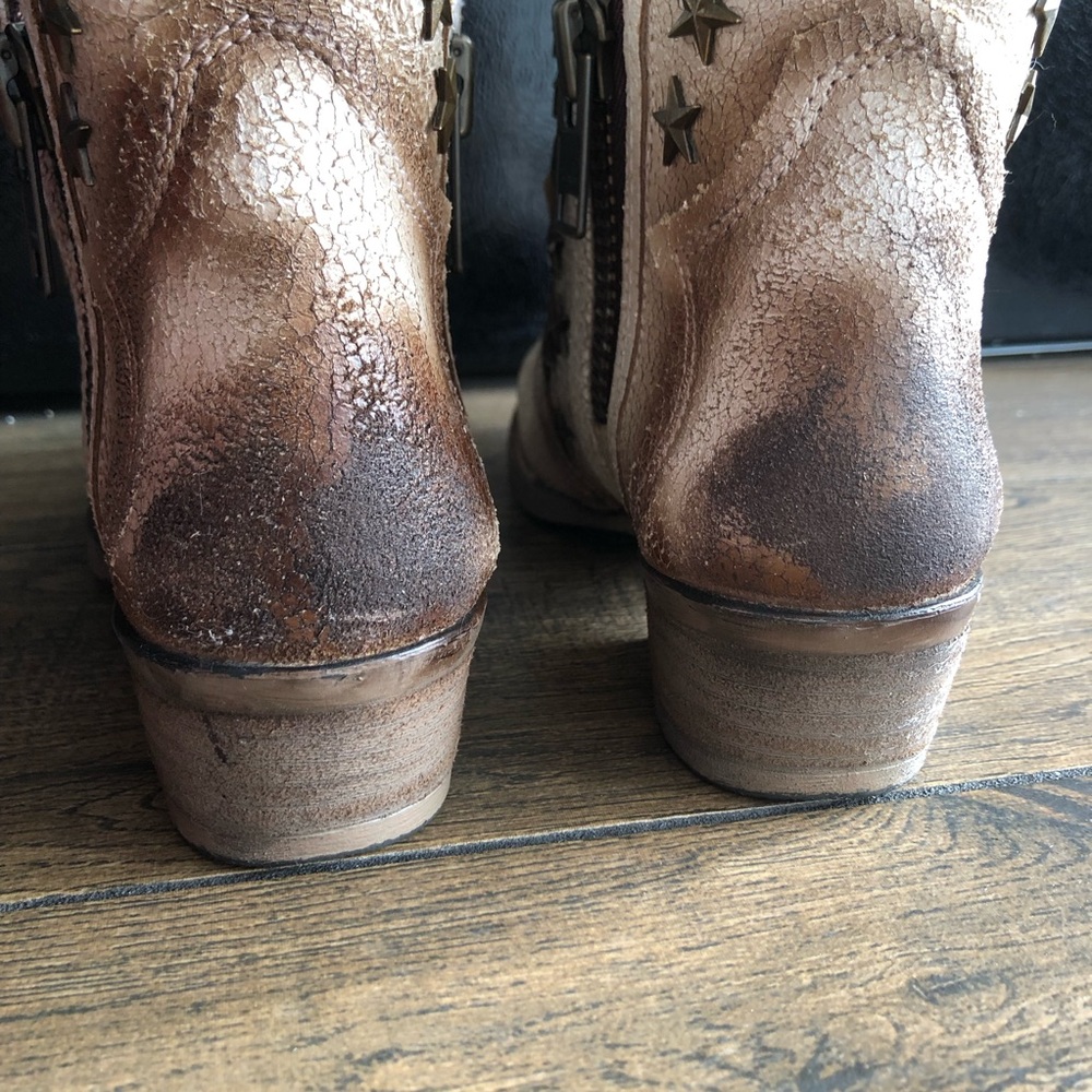 Circle G Ankle Booties - Picture 8 of 12